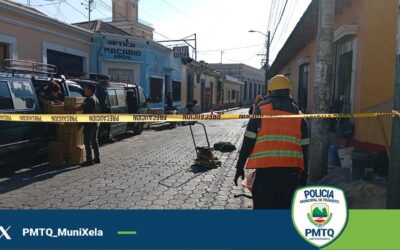 Construyen banqueta peatonal en la zona 1 de Quetzaltenango
