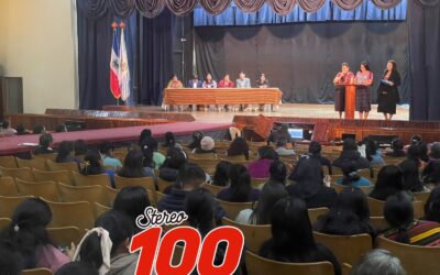 Inauguran diplomado en «Fortalecimiento de las habilidades lingüísticas»