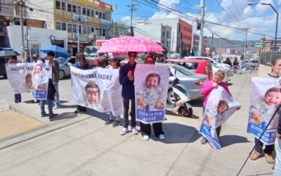 Familiares organizan plantón en Quetzaltenango por muerte de bebé