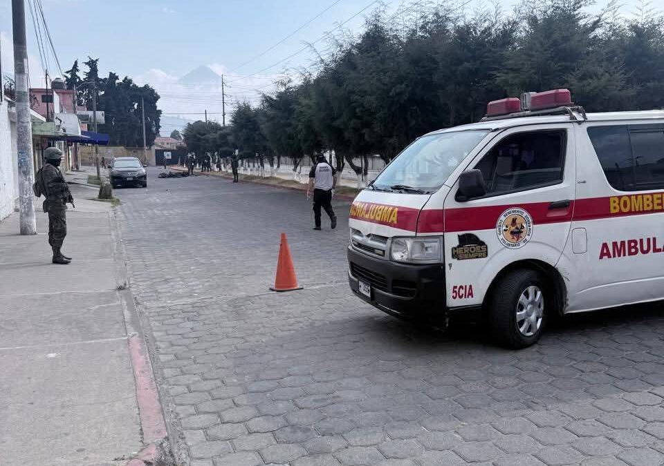Motociclista herido tras ser arrollado en la zona 3 de Xela