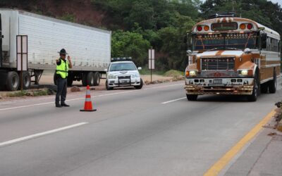Transportistas en Guatemala anuncian aumento al pasaje extraurbano por alza en combustibles