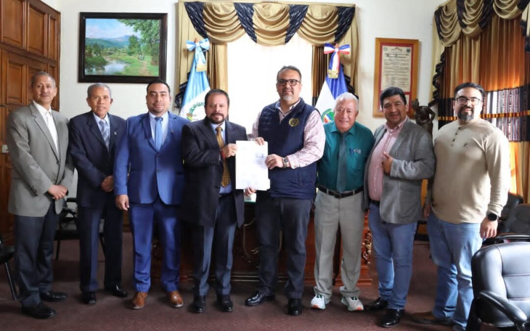 Avanza construcción de clínica en el Cunoc