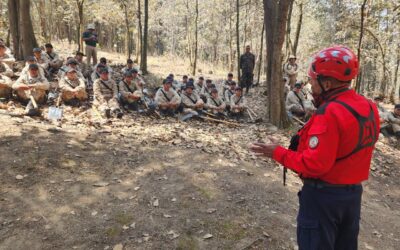 Inab capacita a Reservas Militares para prevenir incendios forestales