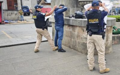 Refuerzan seguridad en el Centro Histórico de Xela previo a Semana Santa