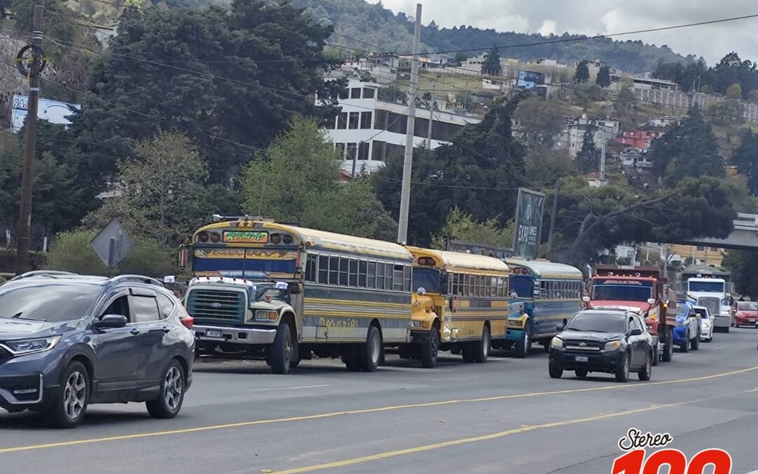 Circulación irregular del transporte urbano en Quetzaltenango por paro de transportistas
