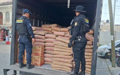 Capturan a presunto robacamiones y recuperan mercadería valorada en Q60 mil en Quetzaltenango
