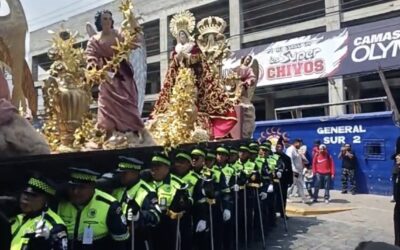 Procesión de la Virgen de Dolores de San Nicolás recorre calles de Quetzaltenango