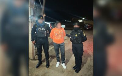 Capturan a mujer por extorsión en La Esperanza, Quetzaltenango