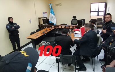 Cinco agentes de las FEP enfrentan audiencia por robo de Q1 millón en Xela