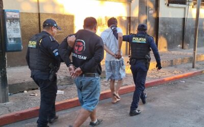 PNC arresta a dos presuntos motoladrones, uno acababa de salir de cárcel