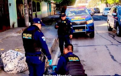 Hallan cadáveres envueltos en sábanas y plástico en zona 12 de Guatemala