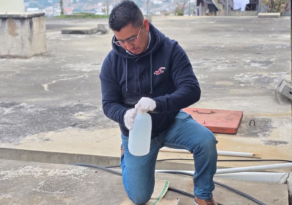 Evalúan calidad del agua en Totonicapán