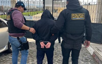 Arrestan en Quetzaltenango a elementos de las FEP por robo de Q1 millón