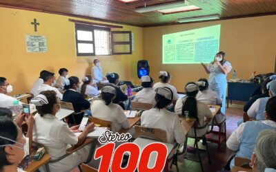 Personal de hospital en Xela recibe  capacitación por indicadores de seguridad