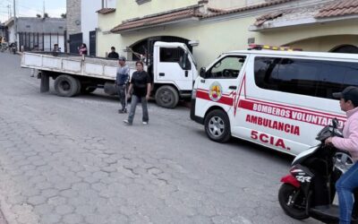 Accidente de tránsito deja un herido y un peatón afectado en zona 9 de Xela