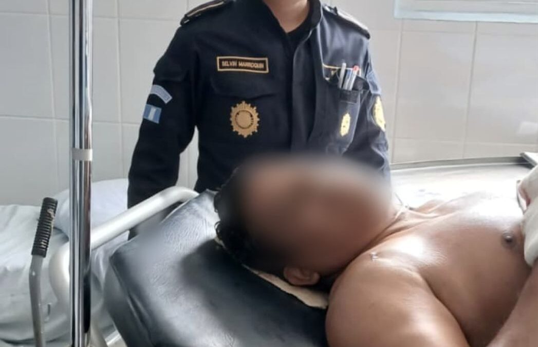 Herido en ataque armado tiene orden de captura por asesinato