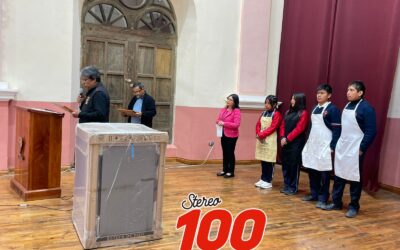 Interplaza dona estufa para taller de emprendimiento en INVO