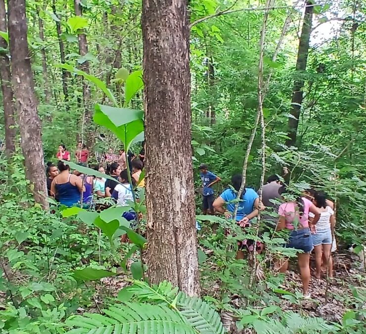 Localizan cadáver de hombre en área boscosa en Retalhuleu