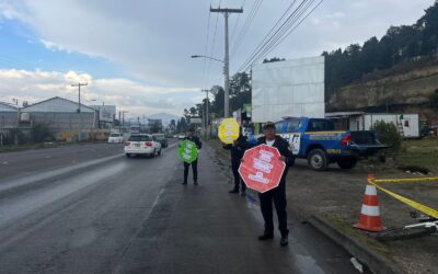 PNC realiza simulacro vial para prevenir accidentes en Xela