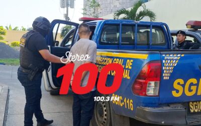 Capturan a presunto integrante del Barrio 18 y remiten a menor tras allanamientos en Retalhuleu