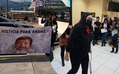 Audiencia por muerte del bebé André; familiares esperan justicia en Xela