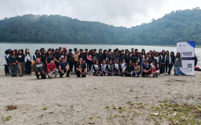 110 jóvenes ascienden a la Laguna de Chicabal por el Día de la Tierra en San Martín Sacatepéquez