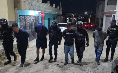 Asesinan a pareja hondureña en Huehuetenango; la PNC detiene a los presuntos sicarios en una camioneta blindada.