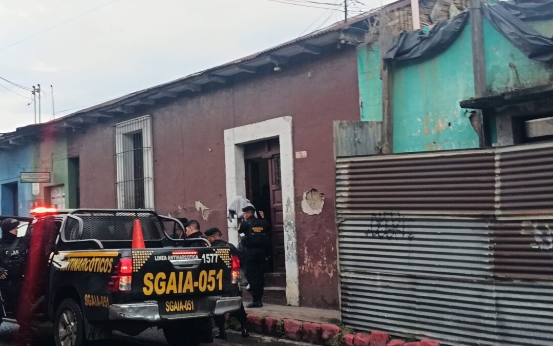 Operativo antinarcótico en zona 1 Xela deja un hombre capturado y un menor remitido