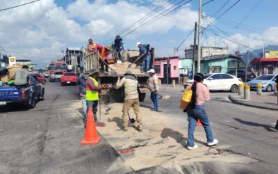 ¡PRECAUCIÓN! Reportan derrame de aceite en la zona 3 de Xela