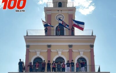 Estudiantes de Xela manifiestan su apoyo a Xelajú MC previo a la final de ida