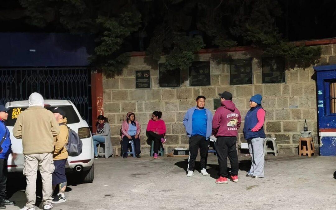 Afición «Superchiva» madruga y pernocta en el estadio por un boleto para la final