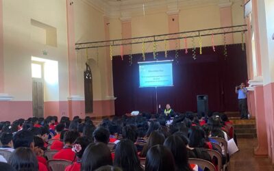 PMTQ capacita a estudiantes del INVO en normativa de tránsito