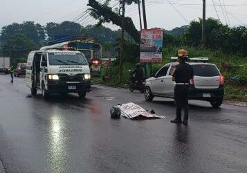 Mujer muere en accidente de tránsito en Coatepeque