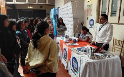 Feria educativa busca acercar oportunidades de becas a jóvenes del Occidente