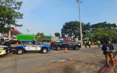 PNC desarrolla operativo en transporte colectivo y mototaxis