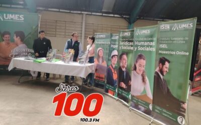 Feria de Orientación Vocacional en el Centro Intercultural de Quetzaltenango