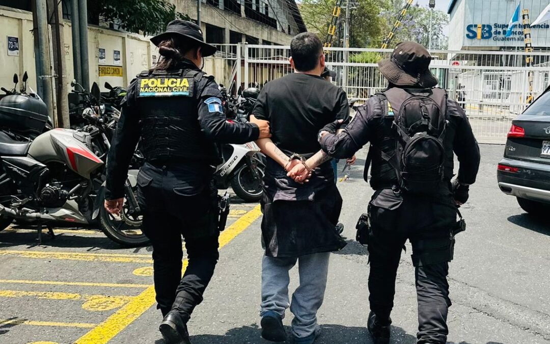 Arrestados por lavado de dinero, usurpación y falsedad ideológica