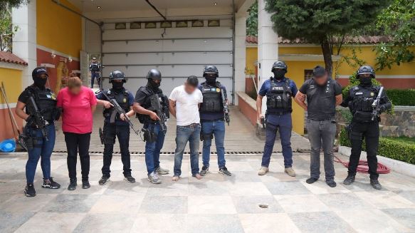 SECUESTRADORES
