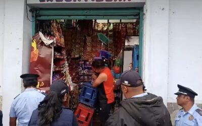 Juzgado Municipal y PNC clausuran comercios en la zona 3 de Xela por venta ilegal de licor
