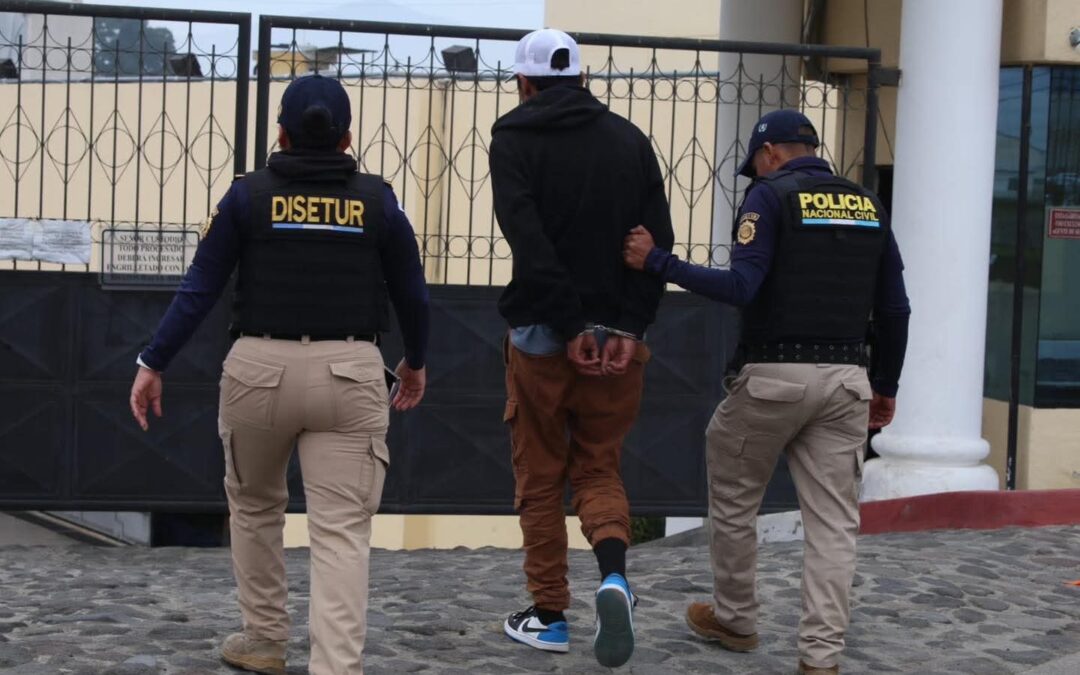 Capturan a hombre con orden de aprehensión vigente desde 2007 en Quetzaltenango
