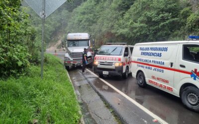 Colisión en la ruta Interamericana deja dos personas heridas en Nahualá