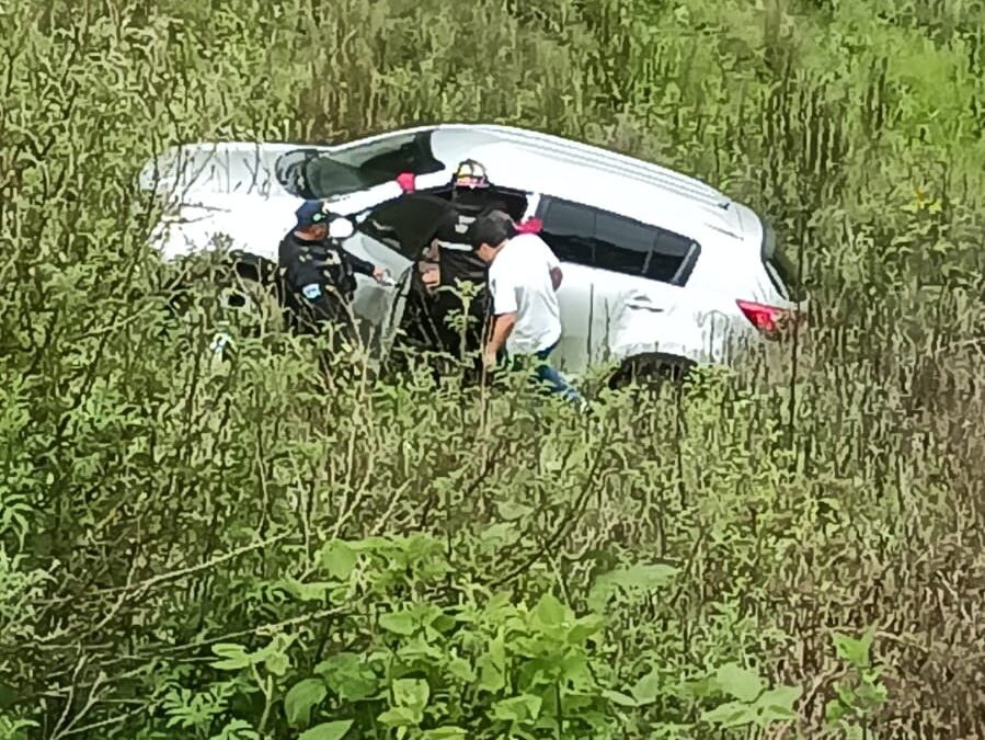 Vehículo derrapa en la ruta Interamericana