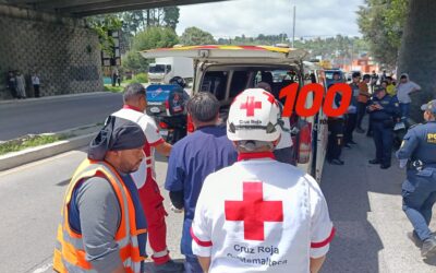 Motorista herido al derrapar en la zona 5 de Quetzaltenango
