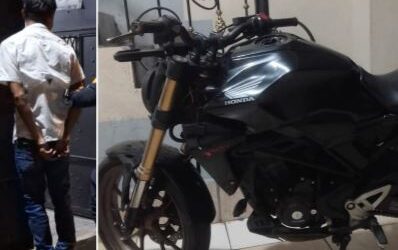 Policía captura a hombre quien conducía motocicleta robada