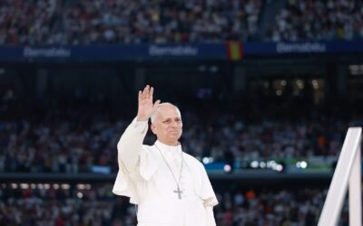 «Quien no sabe pasar el balón, no ha entendido el juego»: El mensaje del Papa León XIV antes del Mundial