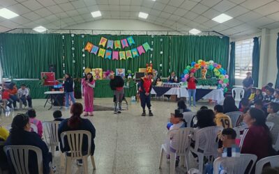 Centro Educativo Elisa Molina de Stahl celebra cumpleaños de menores de edad.