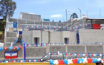 Oficializan entrega de proyecto de alcantarillado en Cantón Chitux, zona 9.