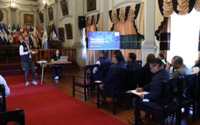 Municipalidad de Quetzaltenango realiza conversatorio sobre educación vial.