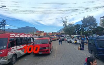 Crisis en el transporte urbano de Quetzaltenango: pilotos aumentan el pasaje a Q3.50 tras paralizar el servicio.