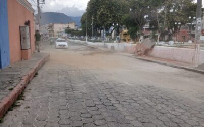 Habilitan paso vehicular en la 4ª calle, zona 1 de Quetzaltenango